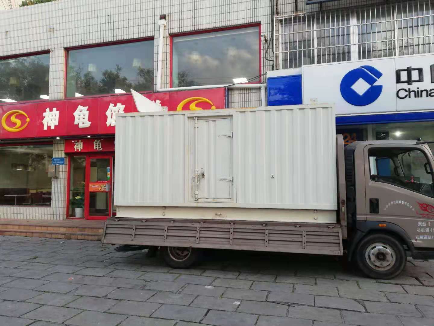临泉出租发电机-柴油发电机组错误的启动方式